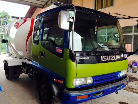 รับต่อรถโม่ปูน 4 คิว