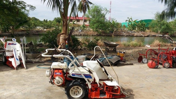 นำเข้าจากญี่ปุ่น รถเกี่ยวข้าวเดินตามแบบมัดข้าวในตัว KUBOTA  รุ่น RB30(4) เก่าญี่ปุ่น สภาพสวย