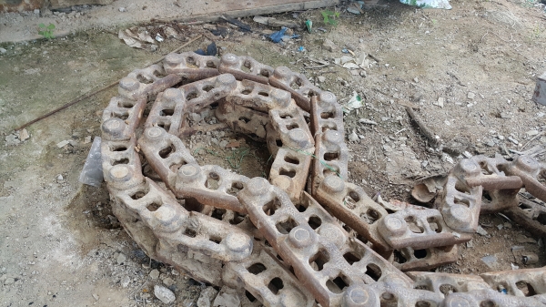 ขายด่วน โช้ SK200-6 แท้ ขายด่วน โช้ SK200-6 แท้