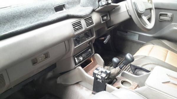 อีซูซุ90โฟร์วิน จดทะเบียนปี35 เครื่องดี แอร์เย็น ขายตามสภาพ