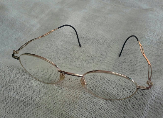 แว่นสายตาที่งดงามที่สุดในสามโลก BOURGEOIS made in France