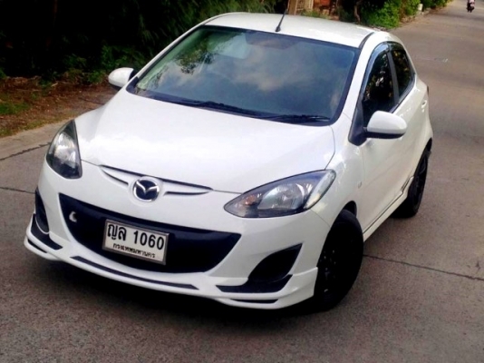 ขาย/แลก/เทิร์น Mazda2 5ประตู เกียร์ออโต้ 235,000!!!