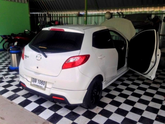 ขาย/แลก/เทิร์น Mazda2 5ประตู เกียร์ออโต้ 235,000!!! ขาย/แลก/เทิร์น Mazda2 5ประตู เกียร์ออโต้ 235,000!!!