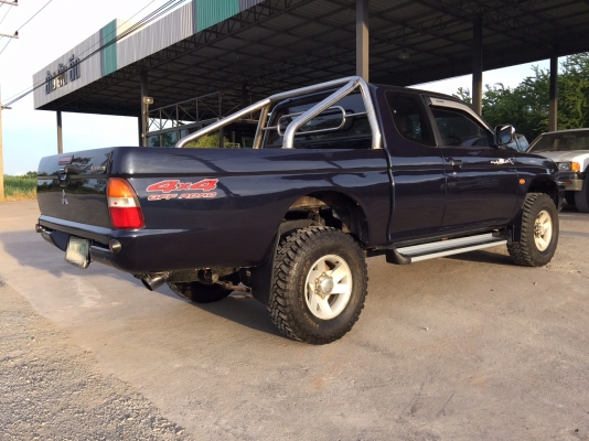 ขาย MITSUBISHI MEGA CAB 4WD 2,800 cc. ขาย MITSUBISHI MEGA CAB 4WD 2,800 cc.