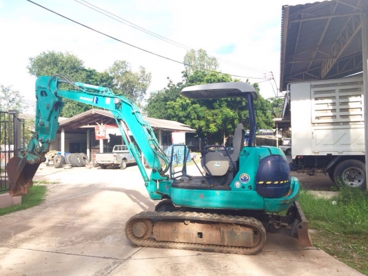 ขายด่วน รุดขุด KOMATSU  PC 30 รุ่น 8  พร้อมใช้งาน