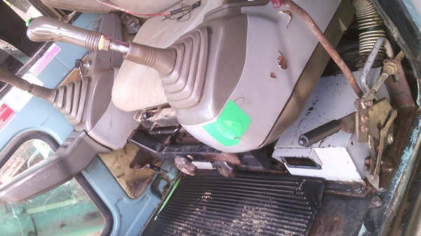 ขายรถแบคโฮ Hitachi EX120 - 2 ราคา480000