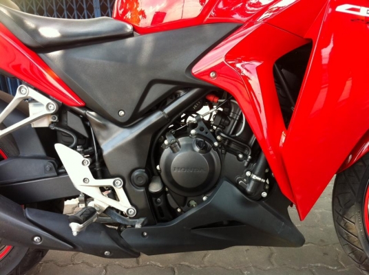 ขออนุญาติขาย Honda CBR 250i ตัว TOP ปี 2013 ABS ขออนุญาติขาย Honda CBR 250i ตัว TOP ปี 2013 ABS