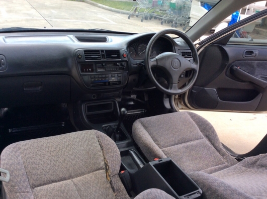 ขายซีวิคตาโต ปี96 เครื่องวีเทคใหญ่ D16Y เกียร์ธรรมดา เพาเวอร์ ไฟฟ้าทั้งคัน ภายในสวยเดิมๆ ตัวถังบางเดิมสีเงามีริ้วรอยบ้าง แม็กขอบ14" เครื่องสดวิ่งดีมาก ช่วงล่างโช๊คสตรัทปรับเกลียวสูงต่ำหนึบแน่น รถขับดีมาก ทดลองขับได้ครับ