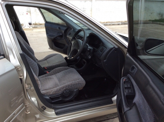 ขายซีวิคตาโต ปี96 เครื่องวีเทคใหญ่ D16Y เกียร์ธรรมดา เพาเวอร์ ไฟฟ้าทั้งคัน ภายในสวยเดิมๆ ตัวถังบางเดิมสีเงามีริ้วรอยบ้าง แม็กขอบ14" เครื่องสดวิ่งดีมาก ช่วงล่างโช๊คสตรัทปรับเกลียวสูงต่ำหนึบแน่น รถขับดีมาก ทดลองขับได้ครับ