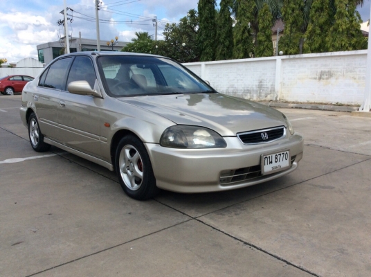 ขายซีวิคตาโต ปี96 เครื่องวีเทคใหญ่ D16Y เกียร์ธรรมดา เพาเวอร์ ไฟฟ้าทั้งคัน ภายในสวยเดิมๆ ตัวถังบางเดิมสีเงามีริ้วรอยบ้าง แม็กขอบ14" เครื่องสดวิ่งดีมาก ช่วงล่างโช๊คสตรัทปรับเกลียวสูงต่ำหนึบแน่น รถขับดีมาก ทดลองขับได้ครับ