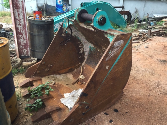 รถแบคโฮ  KOBELCO  YN - 12  ซุปเปอร์ X.  ( รถทำงาน 3,700 ชม. )     สนใจติดต่อ  081 - 6079515