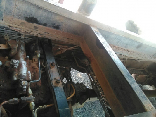 รถอีซูซุ 6 ล้อดั้ม 88 แรงม้า. ปี 38    สนใจติดต่อ  081 - 6079515