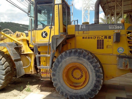 ขายครับ รถตักล้อยาง โคมัสสุ wa350-3เต็มทุกระบบ พร้อมใช้ ขายครับ รถตักล้อยาง โคมัสสุ wa350-3เต็มทุกระบบ พร้อมใช้