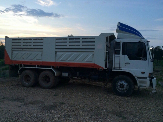 รถฮีโน่ 10 ล้อดั้ม FM3H เปลื่ยนเครื่อง 320 แรงม้า.     สนใจติดต่อ  081 - 6079515