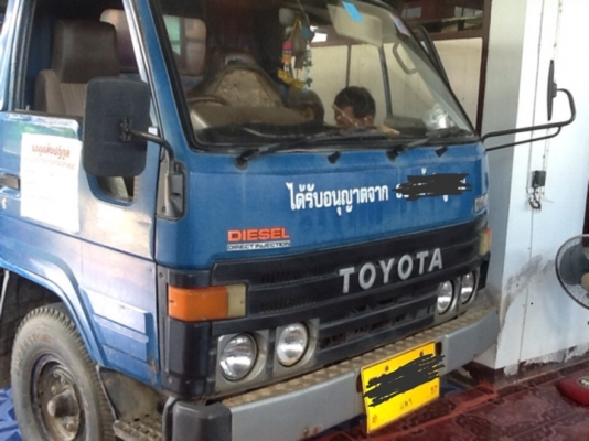 โตโยต้า200