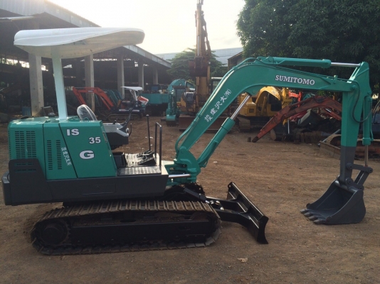 ขายรถขุดแบคโฮ SUMITOMO IS35G-2 รถเก่าญี่ปุ่นสภาพพร้อมใช้งาน มีเอกสารอินวอยและใบซื้อขายทางร้านออกให้ครบ