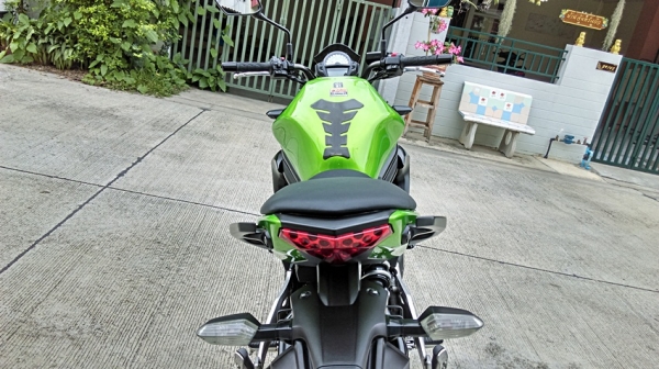 ขาย kawasaki er6n ปี 2013 abs ไมล์ 8,xxx สภาพเดิมสวย เหมือนรถใหม่