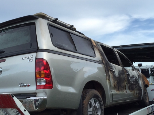 ขายรถTOYOTA VIGO 4ประตู 2500cc. ไฟไหม้ ปี2006