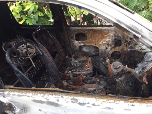 ขายรถTOYOTA VIGO 4ประตู 2500cc. ไฟไหม้ ปี2006