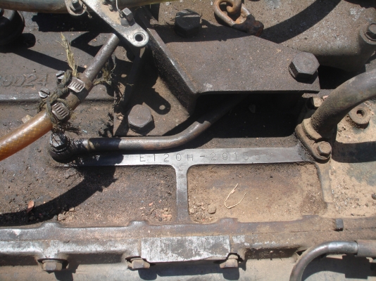 ขายเครื่องรถบัสเอาไปเลยครับยอมขายขาดทุนครับ