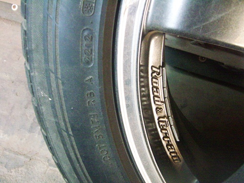 ขายแม็กพร้อมยาง