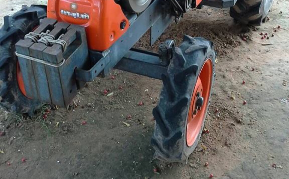 **99,000 บ.ต่อรอง/// รถไถนั่งขับ KRT140 Plus **ขาย KRT140 Plus รถไถนั่งขับ สภาพเดิมๆ พร้อมใช้งาน KUBOTA KRT140 Plus เครื่อง/เกียร์/ปั้ม เดิมๆ ช่วงล่างแน่น ใช้งาน 2,2xx ชั่วโมง เครื่องยนต์ดีเซล RT140 DI PLUS -ซุปเปอร์วาล์ว 14แรง ไดเร็กฯ แน่น แห้ง แรงดี ครั **99,000 บ.ต่อรอง/// รถไถนั่งขับ KRT140 Plus **ขาย KRT140 Plus รถไถนั่งขับ สภาพเดิมๆ พร้อมใช้งาน KUBOTA KRT140 Plus เครื่อง/เกียร์/ปั้ม เดิมๆ ช่วงล่างแน่น ใช้งาน 2,2xx ชั่วโมง เครื่องยนต์ดีเซล RT140 DI PLUS -ซุปเปอร์วาล์ว 14แรง ไดเร็กฯ แน่น แห้ง แรงดี ครั