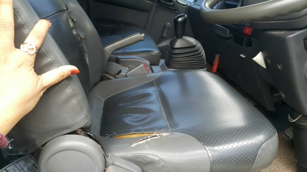 Isuzu npr150  รถบ้าน สภาพดีไม่เคยเกิดอุบัติเหตุ