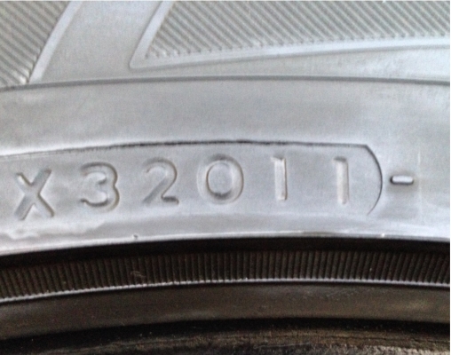 ยาง Yokohama 265 50 20 กลางปี11 ราคาไม่แพง