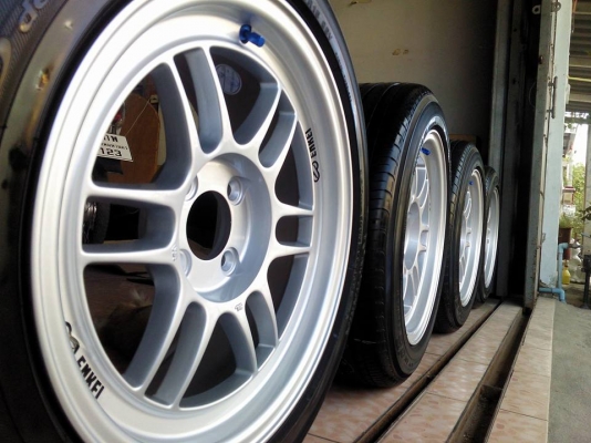 แม็กใหม่แกะกล่อง RPF1 15x7 off+32 งานKK รัดยาง Yokohama db 195/55/15 ปลายปี12