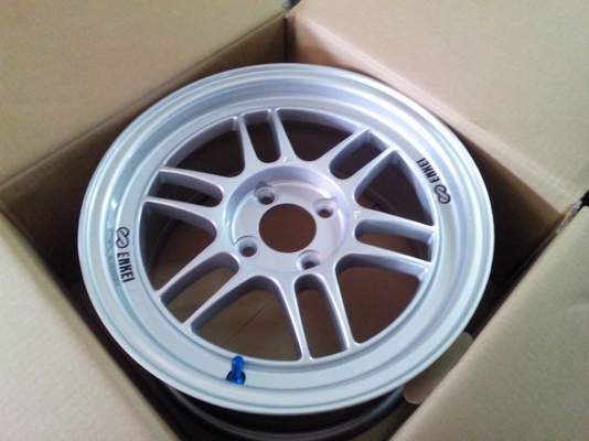 แม็กใหม่แกะกล่อง RPF1 15x7 off+32 งานKK รัดยาง Yokohama db 195/55/15 ปลายปี12