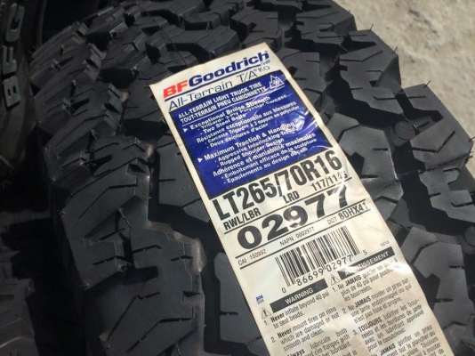 BF Goodrich All-Terrain ขนาด 265 70 r16 ใหม่ 7000/เส้น
