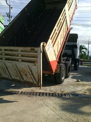 ขายแล้ว ครบ สิบล้อ มิตซู FUSO 270โบว์ ปี56 แม่ลูก3คาน ดั้มสามมิตร ^ ไปแจ้งเกิดที่เมืองหนองบัวลำภู แล้วครับขอบคุณ เฮียวิชัย ด้วยครับที่ไว้ว่างใจและได้ซื้อขายรถกับ มอส..คันหน้าสวยกว่าเดิมครับ เฮีย ขายแล้ว ครบ สิบล้อ มิตซู FUSO 270โบว์ ปี56 แม่ลูก3คาน ดั้มสามมิตร ^ ไปแจ้งเกิดที่เมืองหนองบัวลำภู แล้วครับขอบคุณ เฮียวิชัย ด้วยครับที่ไว้ว่างใจและได้ซื้อขายรถกับ มอส..คันหน้าสวยกว่าเดิมครับ เฮีย