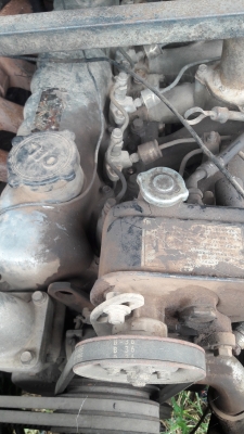 เทรนเลอร์ เครื่องEH 700 168 แรง เพลาเดียว  เกียร์กลาง  พวงมาลัยเพาเวอร์   ราคา  255000 บาท