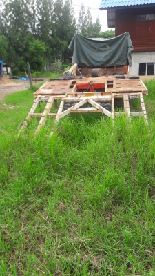 เทรนเลอร์ เครื่องEH 700 168 แรง เพลาเดียว  เกียร์กลาง  พวงมาลัยเพาเวอร์   ราคา  255000 บาท