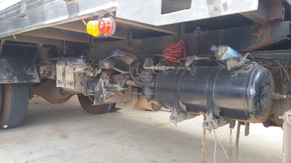 หกล้อ ฮีโน้ FF1J 210 ปี41แอร์ เวอร์ ทิฟฟี ยาง900 ยาว5.20ม สภาพดีสวยพร้อม ทะเบียนพร้อมโอน หกล้อ ฮีโน้ FF1J 210 ปี41แอร์ เวอร์ ทิฟฟี ยาง900 ยาว5.20ม สภาพดีสวยพร้อม ทะเบียนพร้อมโอน