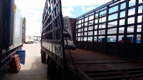 หกล้อ ฮีโน้ FF1J 210 ปี41แอร์ เวอร์ ทิฟฟี ยาง900 ยาว5.20ม สภาพดีสวยพร้อม ทะเบียนพร้อมโอน หกล้อ ฮีโน้ FF1J 210 ปี41แอร์ เวอร์ ทิฟฟี ยาง900 ยาว5.20ม สภาพดีสวยพร้อม ทะเบียนพร้อมโอน