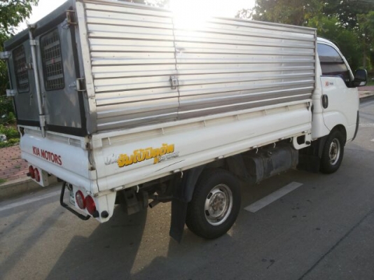 ด่วน 185,000 KIA 2700 มือ 1 สวยเดิม ทั้งคัน ใช้มา 9.6 หมื่น กิโล สีเดิม ทั้งคัน เครื่องดีเซลเดิมแน่นๆ ยางใหม่ ปี 2015 ด่วน 185,000 KIA 2700 มือ 1 สวยเดิม ทั้งคัน ใช้มา 9.6 หมื่น กิโล สีเดิม ทั้งคัน เครื่องดีเซลเดิมแน่นๆ ยางใหม่ ปี 2015