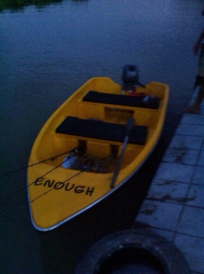 ขายเรือ 10 ฟุต พร้อมเครื่องยนต์ 15HP หัวมน