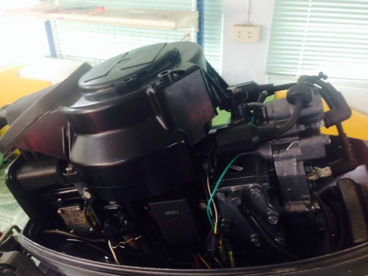 ขายเรือ 10 ฟุต พร้อมเครื่องยนต์ 15HP หัวมน