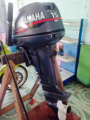 ขายเรือ 10 ฟุต พร้อมเครื่องยนต์ 15HP หัวมน