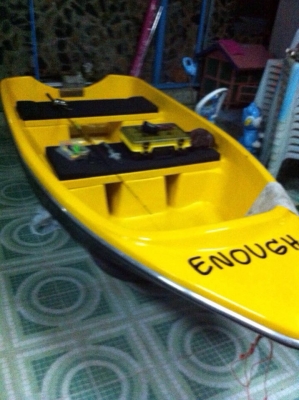 ขายเรือ 10 ฟุต พร้อมเครื่องยนต์ 15HP หัวมน