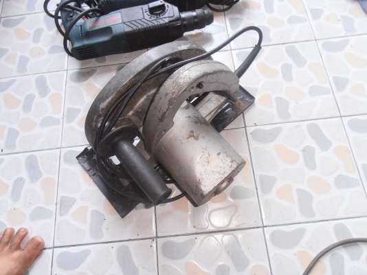 เลื่อยวงเดือน 9 นิ้ว