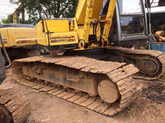ขายรถแบคโฮ KOBELCO SK200-/// เอกสารเล่มทะเบียน ระบบไฟเต็ม ราคา 750000