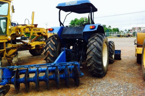 ขายรถไถฟอตร์.ใหญ่. 2เพลา.  ts90. ยางเต็มหมด. รถสวยรถห้างป้าย รุ่นกรองใหญ่. เจ้าของขายเองราคาต่อลองได้ครับ. 089-7088772