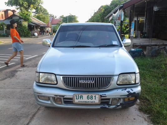 ISUZU DRAGON EYE ปี 43