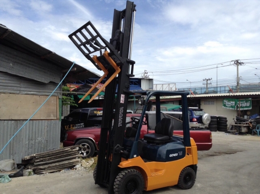 รถฟอล์คลิฟท์ โตโยต้า รุ่น 7 เสา 4เมตร ติดฮิ้ง ดีเซล พร้อมใช้ครับ