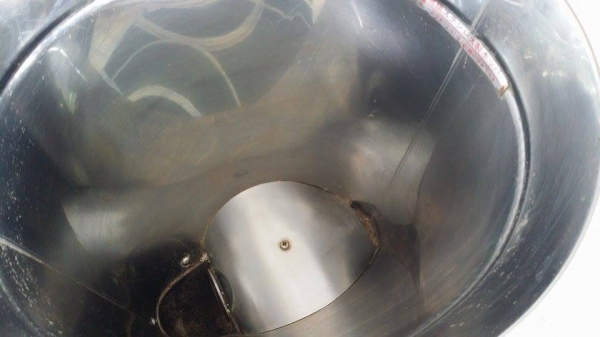 นำเข้าจากญี่ปุ่น เครื่องขัดข้าวขาว KUBOTA  รุ่น  KM-303T เก่าญี่ปุ่น  สภาพดี  สามารถใช้ขัดสีข้าวกล้องให้เป็นข้าวขาว ขนาดกระทัดรัด