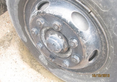 ขาย F17 สิบล้อเพลาเดียวพื้นเรียบยาว 6 m เครื่อง EH700 168 แรง พร้อมใช้ โทร 088-4501277 ขาย F17 สิบล้อเพลาเดียวพื้นเรียบยาว 6 m เครื่อง EH700 168 แรง พร้อมใช้ โทร 088-4501277