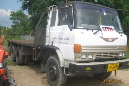 ขาย F17 สิบล้อเพลาเดียวพื้นเรียบยาว 6 m เครื่อง EH700 168 แรง พร้อมใช้ โทร 088-4501277