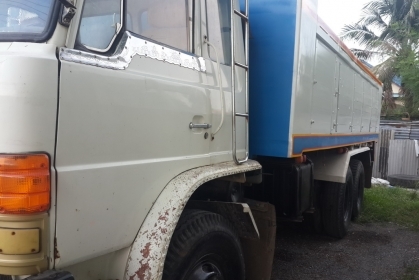 ขาย F18 สองเพลาดั้มพ์ เครื่อง Roc175 โบว์ พร้อมใช้ โทร 088-4501277